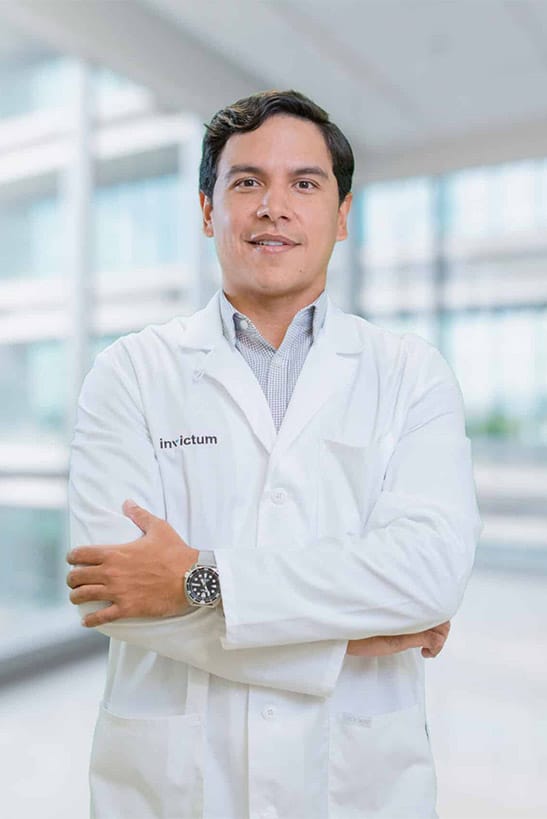 Dr. Camilo Chiquito